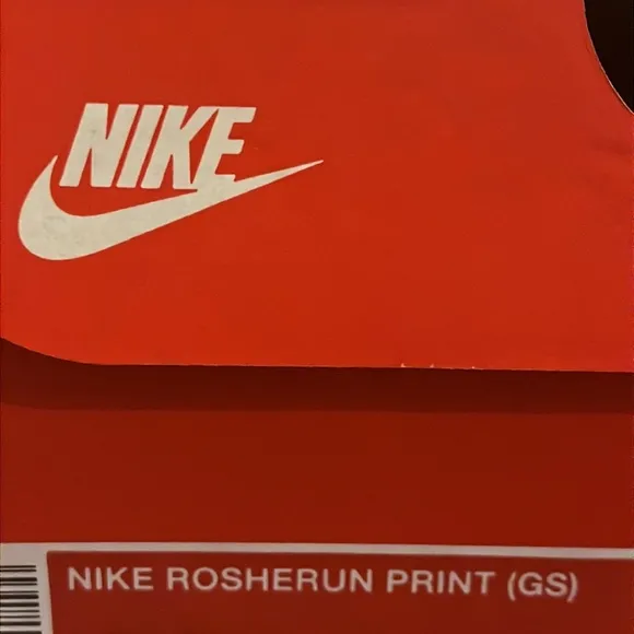 Nike Rosherun Print GS shoes sneakers 677784 601 Youth Girls Grade School Size 5