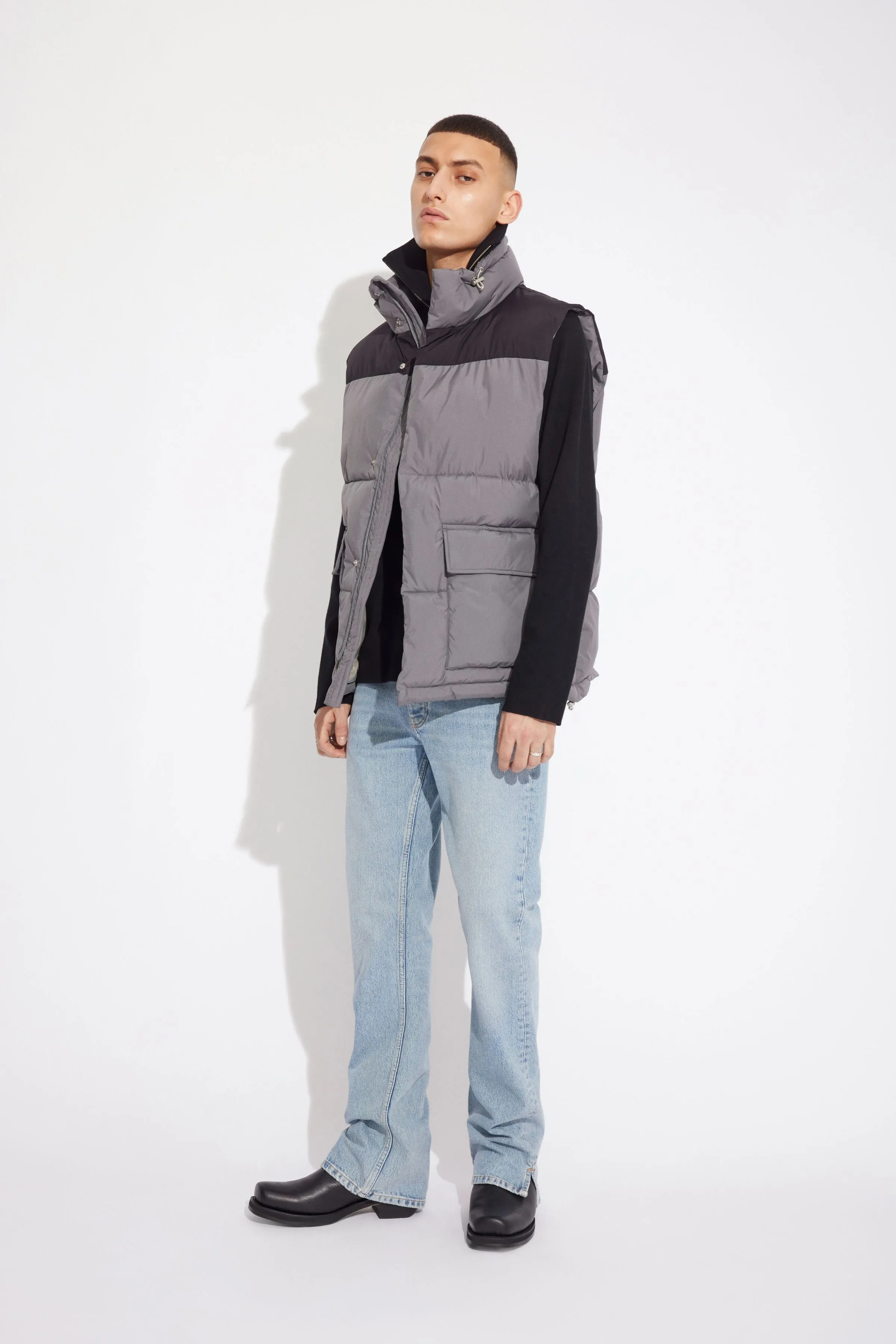 North Vest - Smoked Pearl / Black