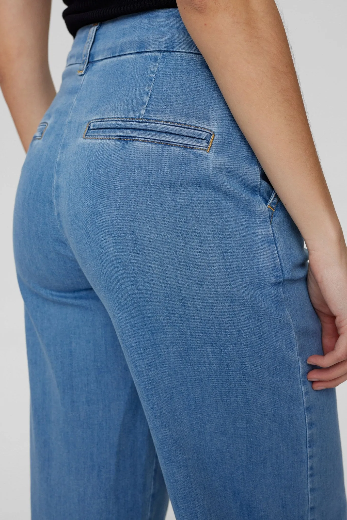 NUAMBER PANTS - LIGHT BLUE - Light Blue Denim