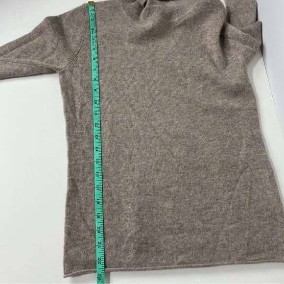 NWT Magaschoni 💯Cashmere Turtleneck Sweater In Pebble Heather Size Small