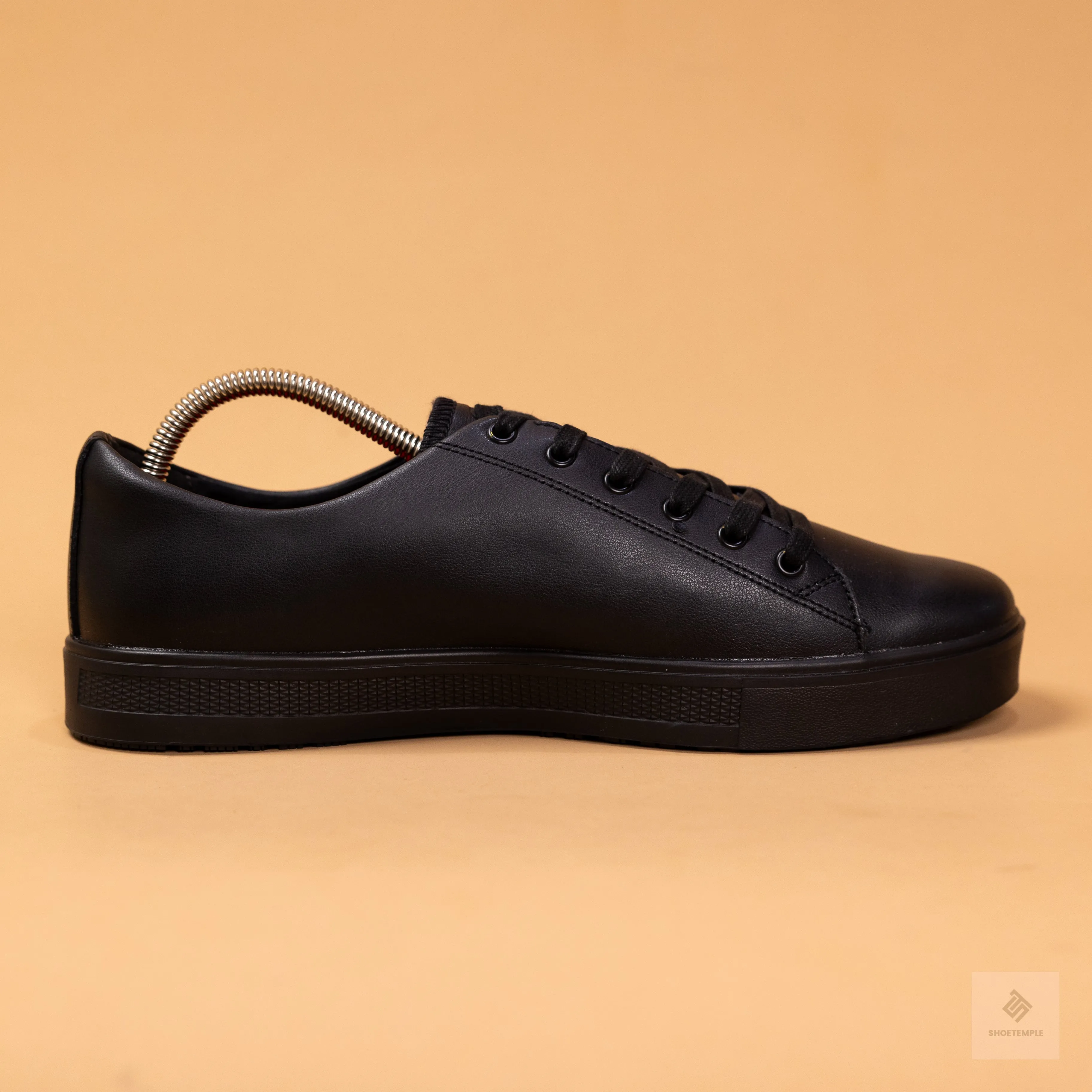 OLD SCHOOL LOW-RIDER IV - BLACK - UNISEX