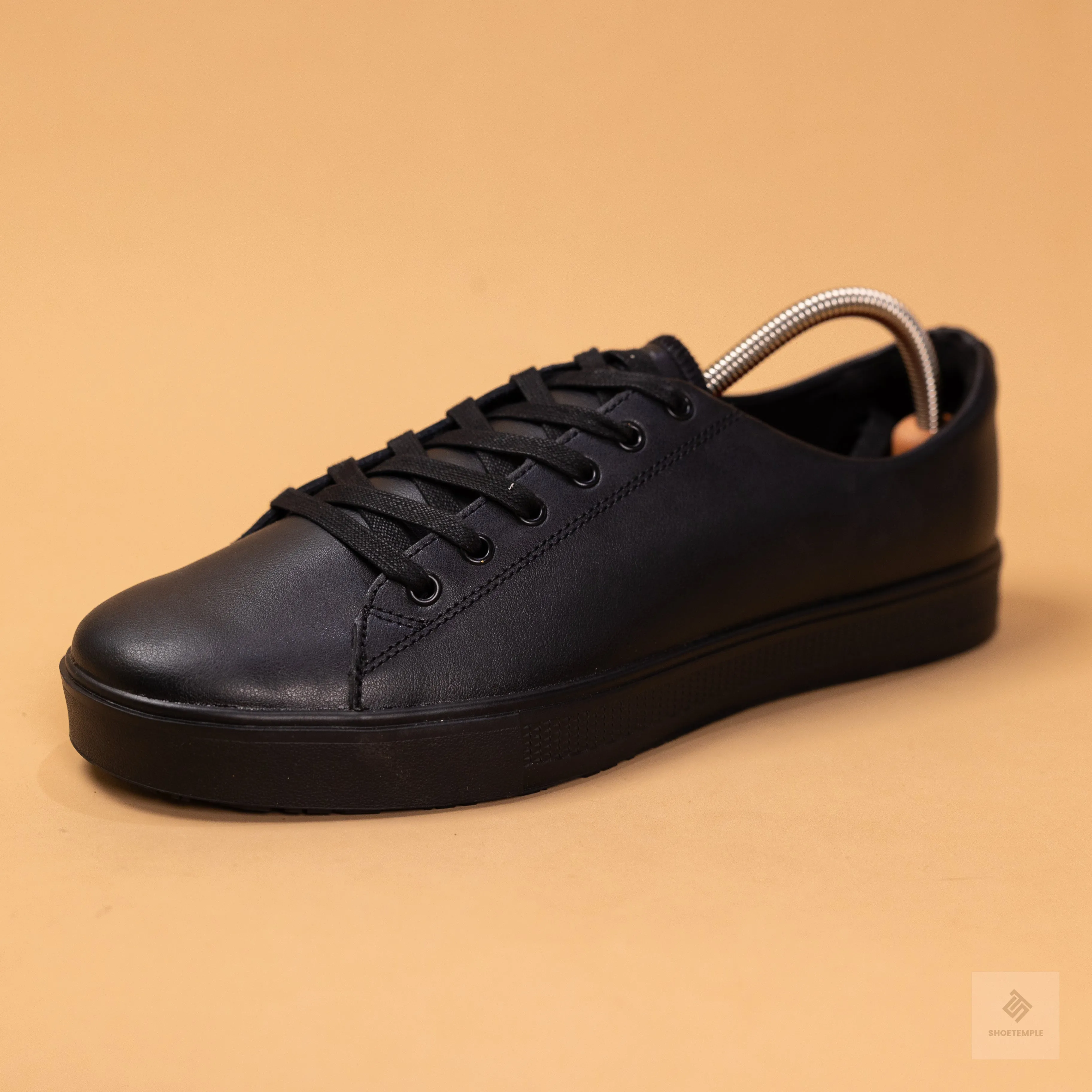 OLD SCHOOL LOW-RIDER IV - BLACK - UNISEX