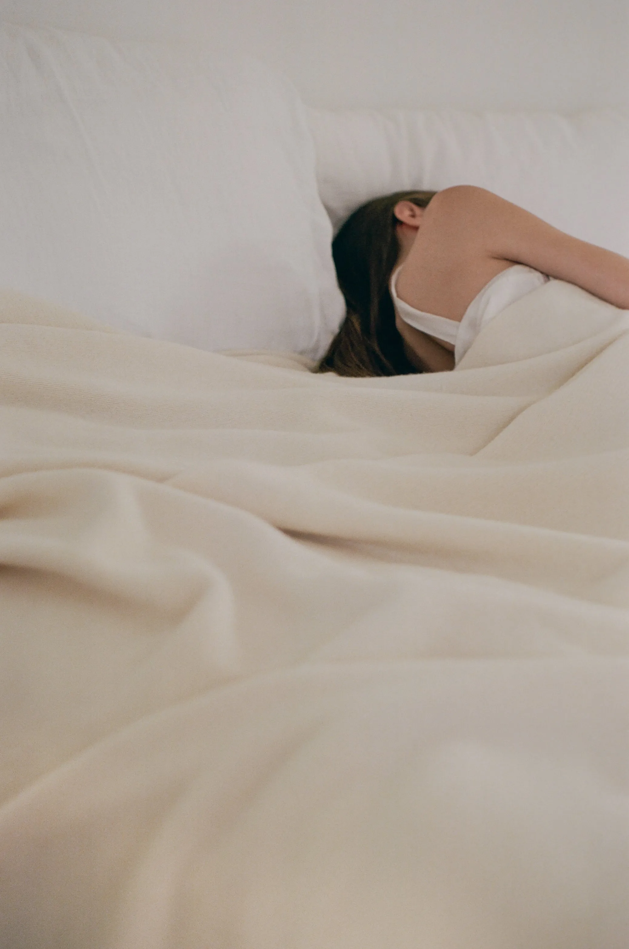Oversized Italian Cashmere Jersey Knit Blanket - Cloud