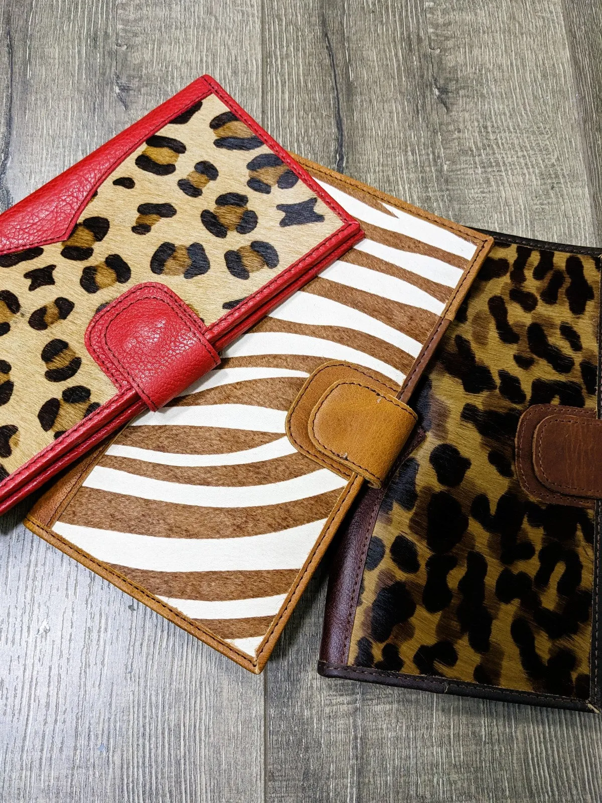 Plain & Fur Travel Wallet