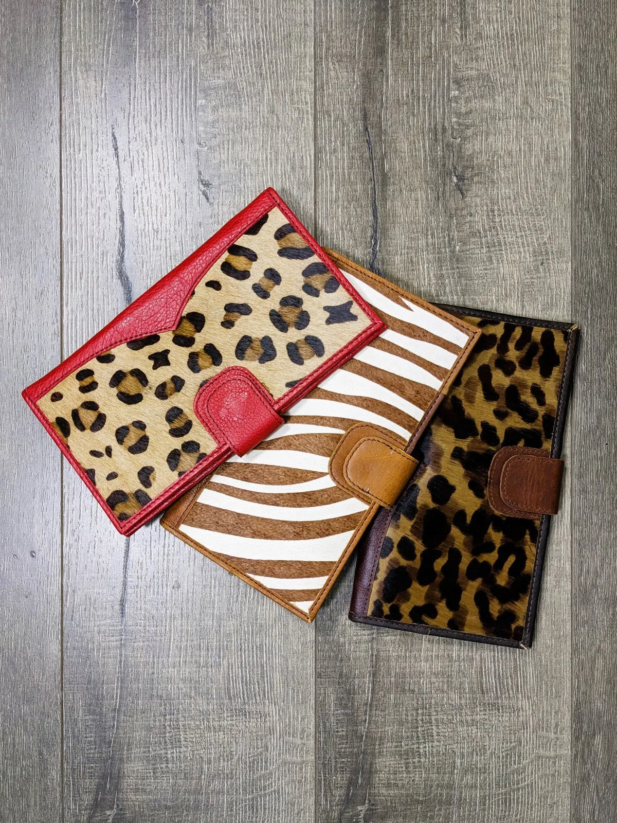 Plain & Fur Travel Wallet