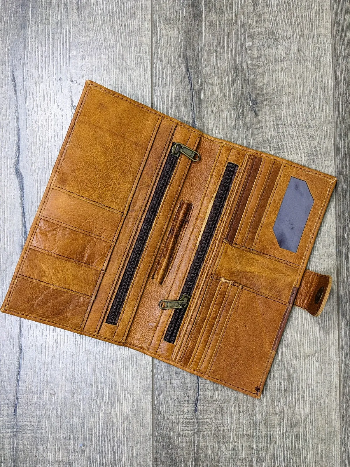 Plain & Fur Travel Wallet