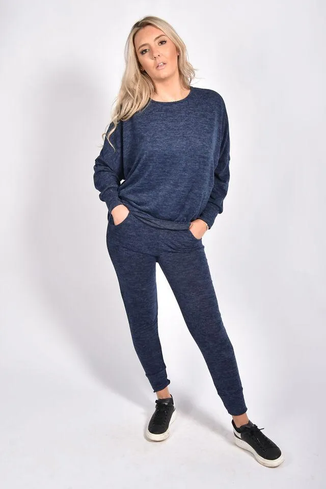 Plus Size Dip Hem Top And Joggers Loungewear
