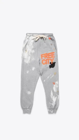 Pocket Bleach/Paint Heather Yumm Sweatpant - Heather Bleachout