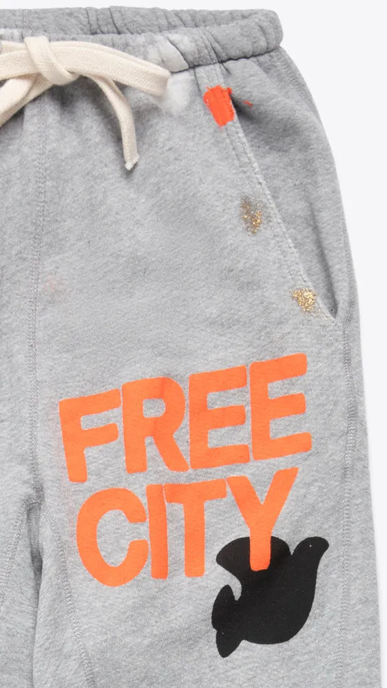Pocket Bleach/Paint Heather Yumm Sweatpant - Heather Bleachout
