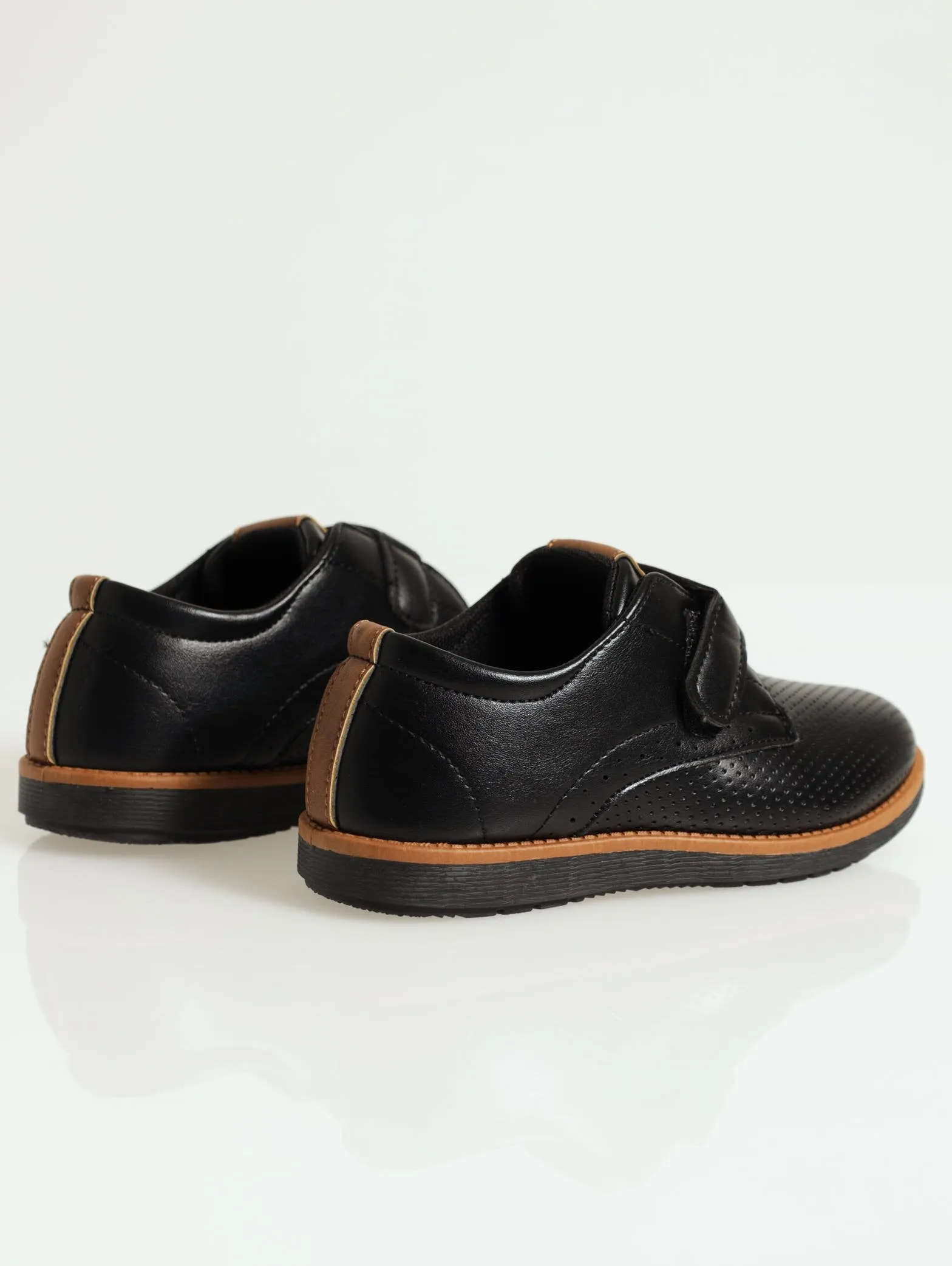 Pre-Boys Velcro Smart Shoe - Black