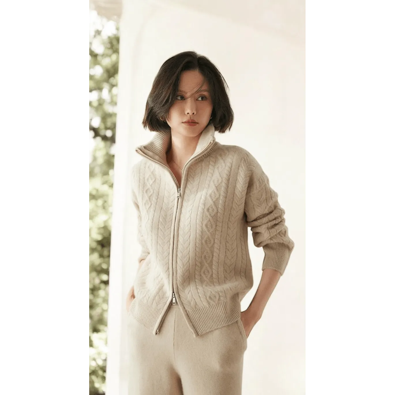 Retro Cable Knit Cashmere Sweater