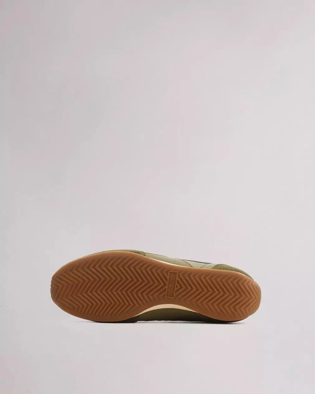 RETRO RUNNER SLIM