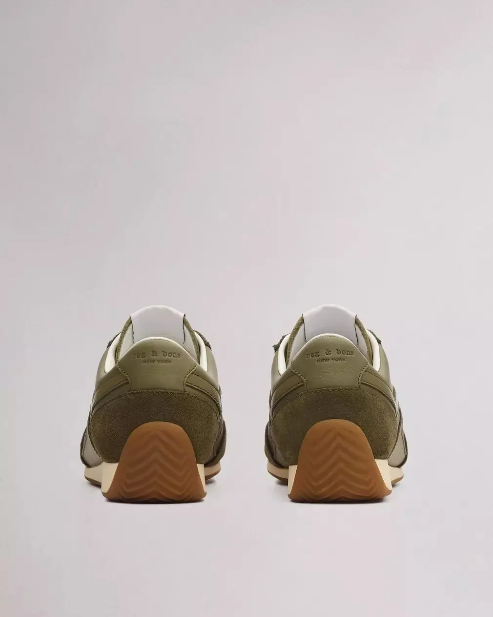 RETRO RUNNER SLIM