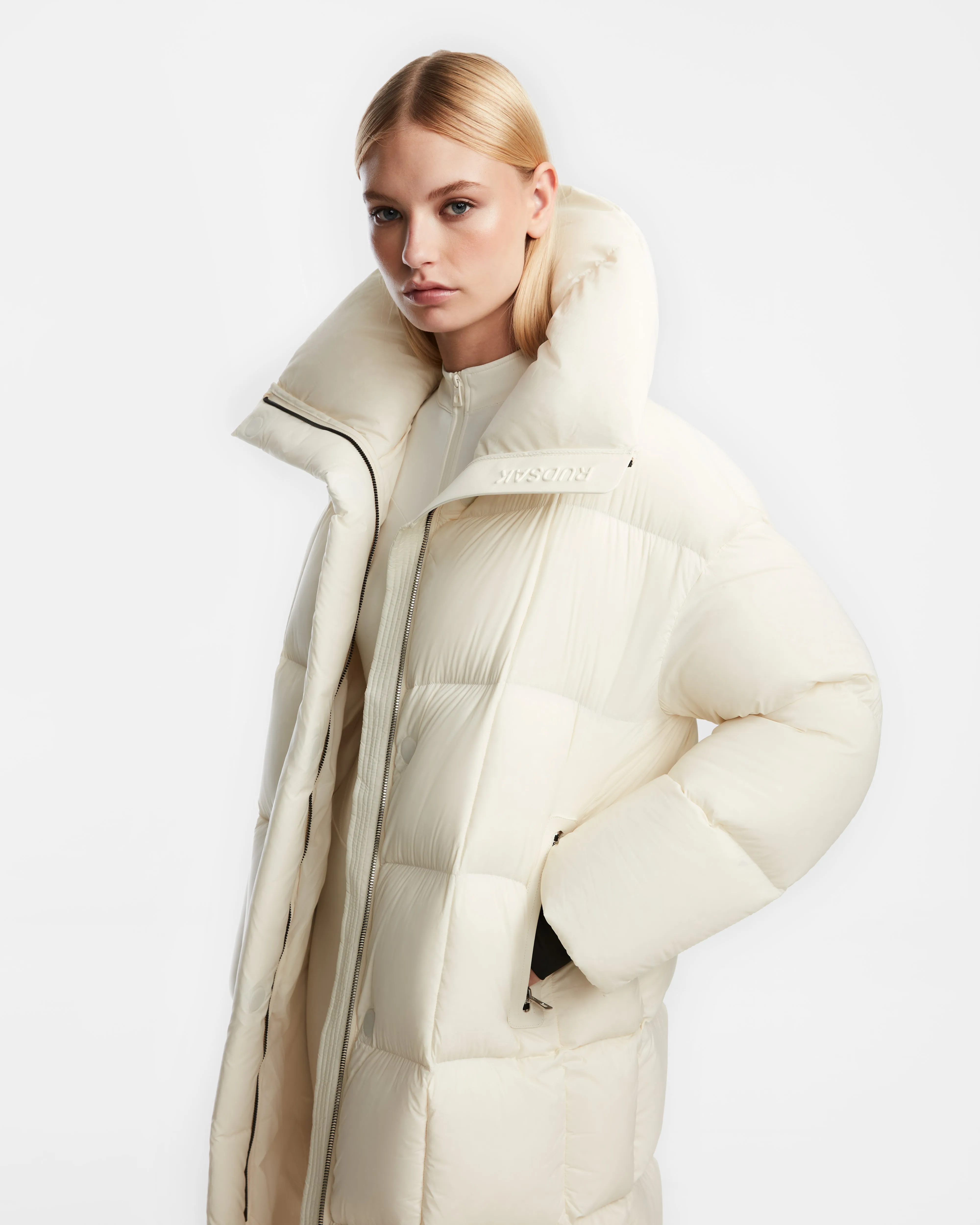 SASH - 8124536 Iceland