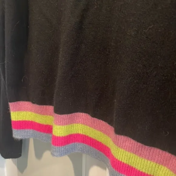 Scott &amp; Scott London Lola Cashmere V-neck Sweater NWT