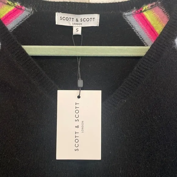 Scott &amp; Scott London Lola Cashmere V-neck Sweater NWT