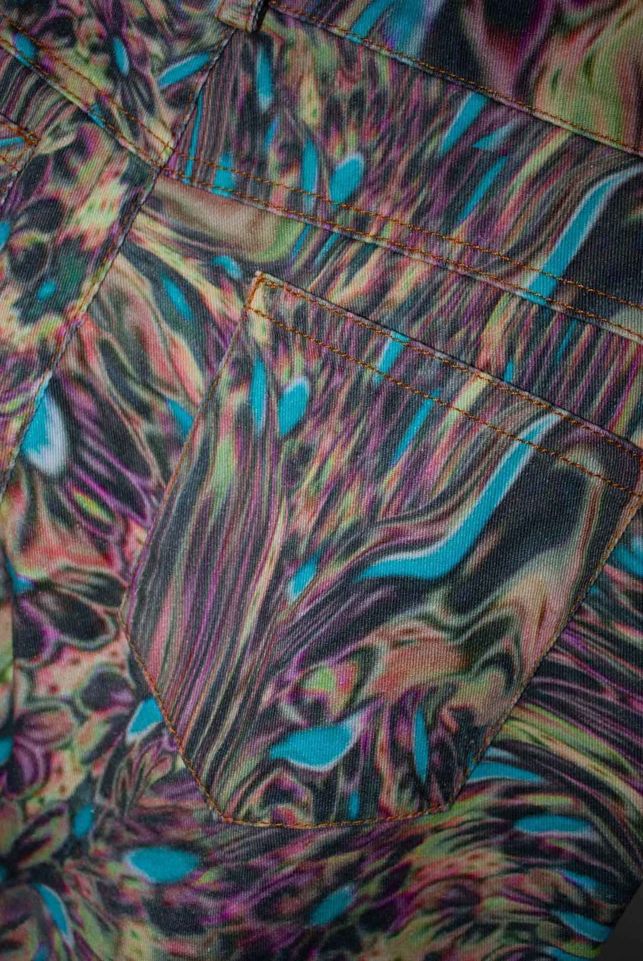 Sip Jeans in LSD Flowers