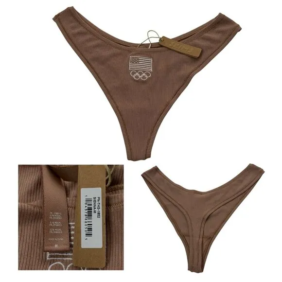 SKIMS Soft Lounge Bralette   Leggings Set Team USA Sienna Medium