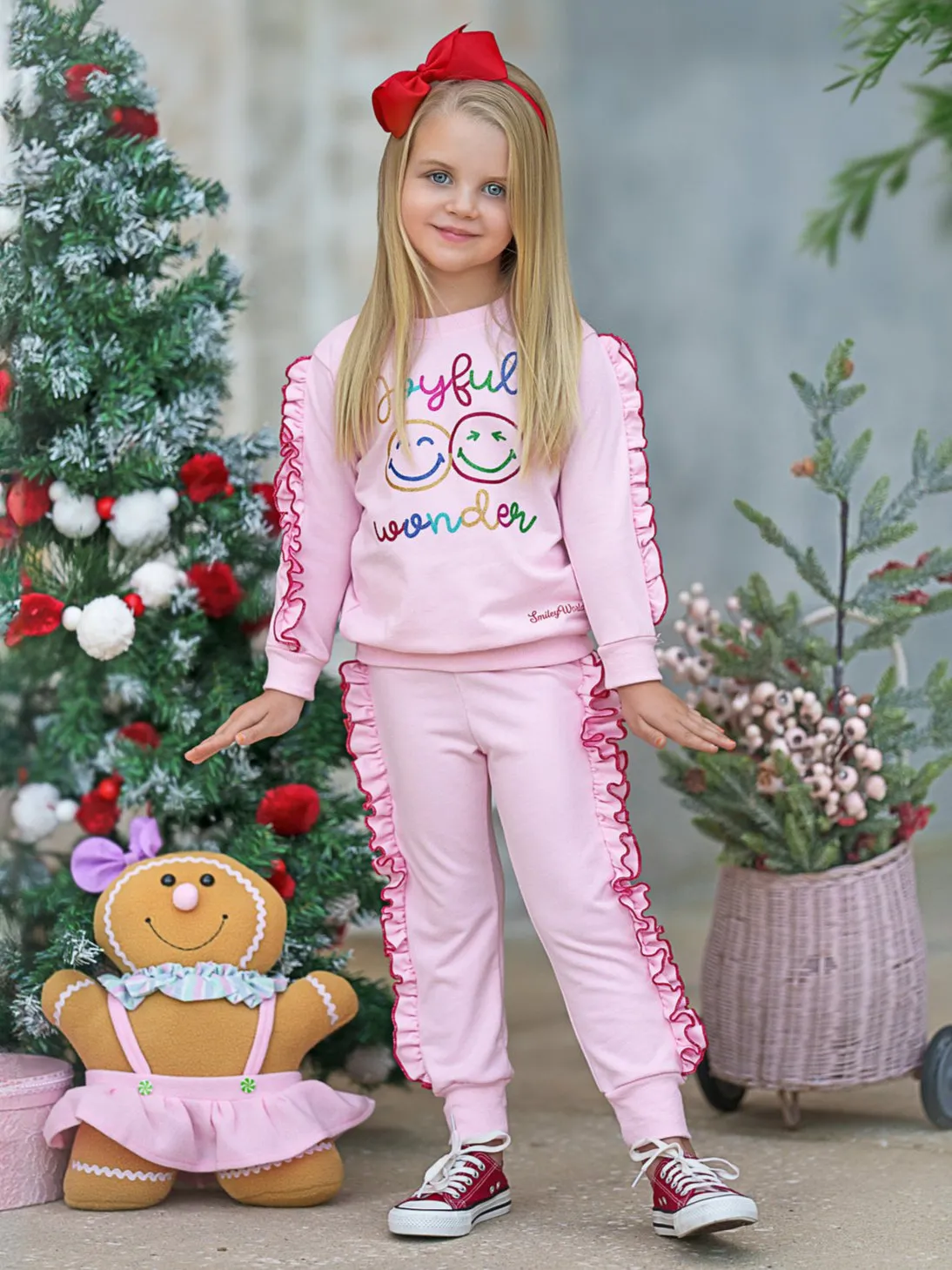 SmileyWorld Joyful Wonder Fleece Sweatshirt and Jogger Set