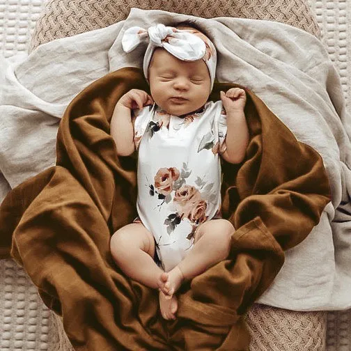 Snuggle Hunny - Rosebud Short Sleeve Bodysuit - Newborn 0000