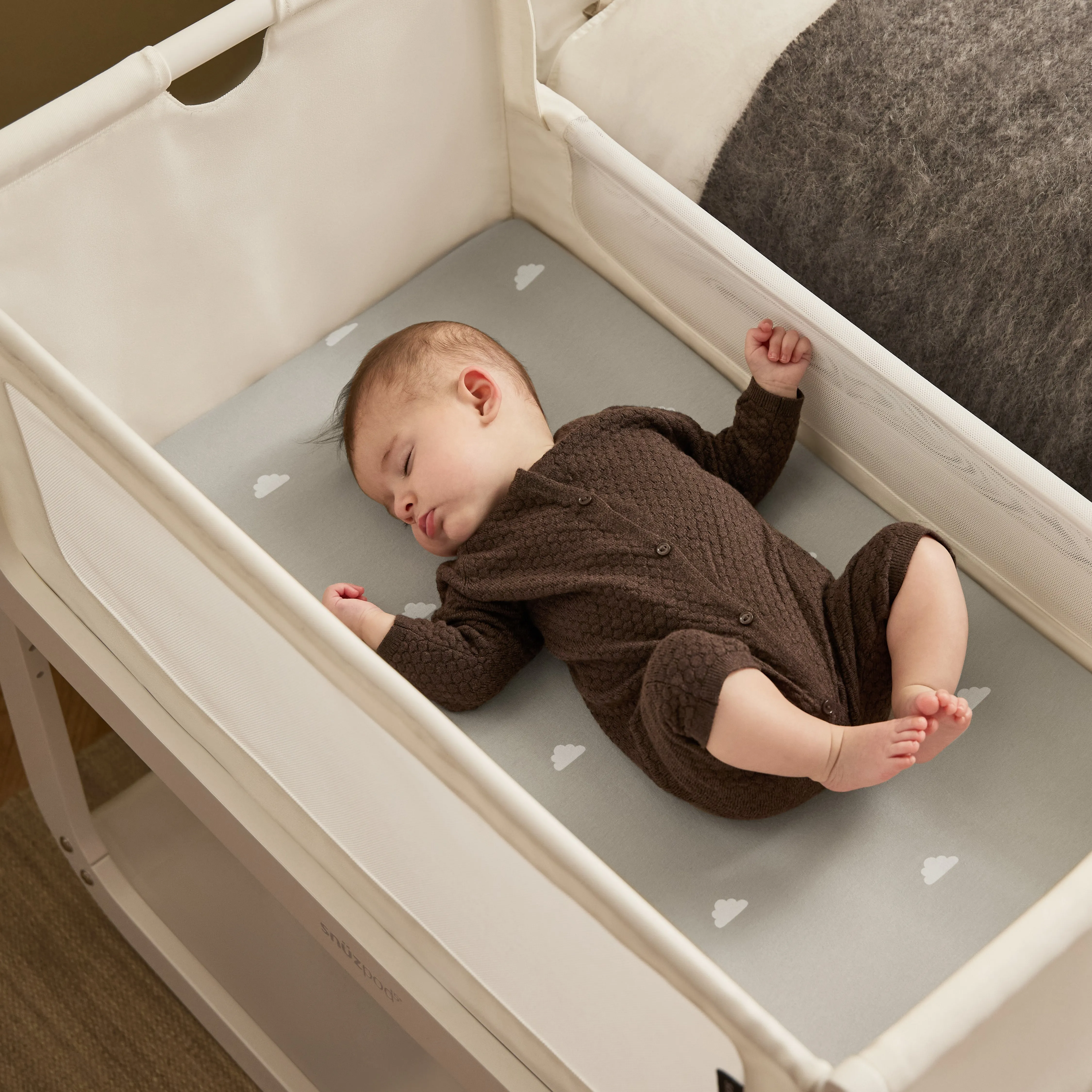 SNUZPOD5 BEDSIDE CRIB