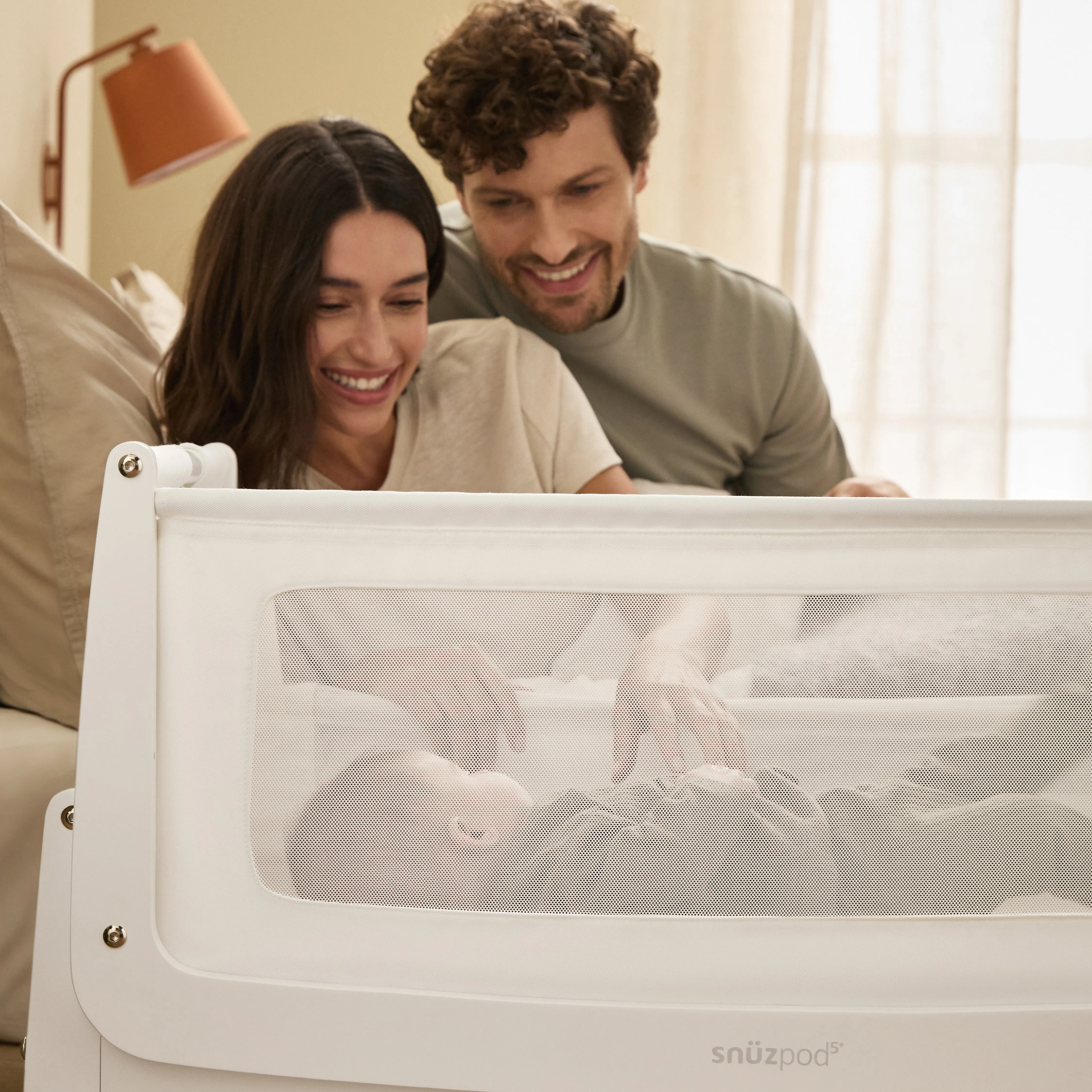 SNUZPOD5 BEDSIDE CRIB