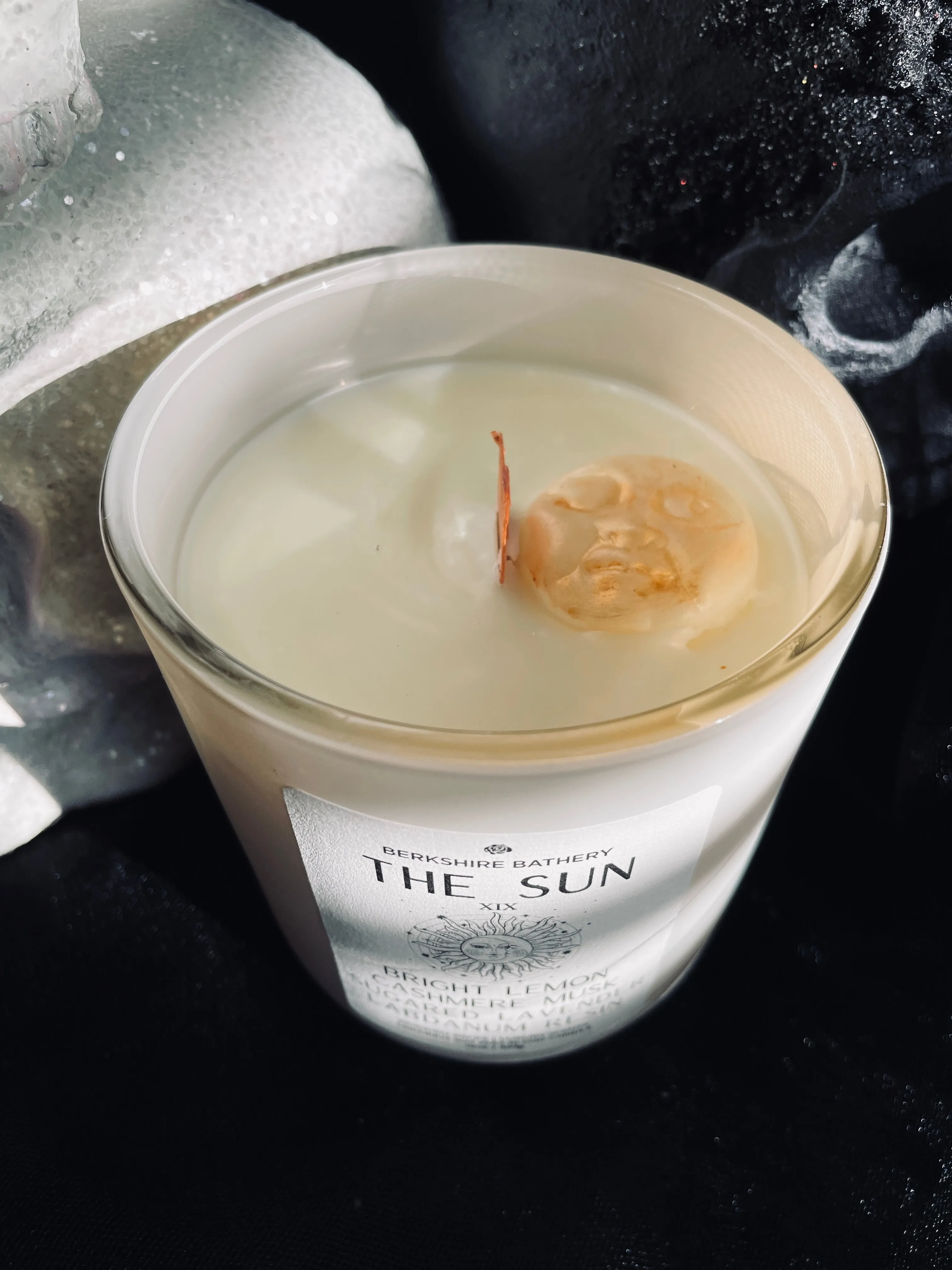 TAROT - THE SUN | 16oz Wood Wick Candle