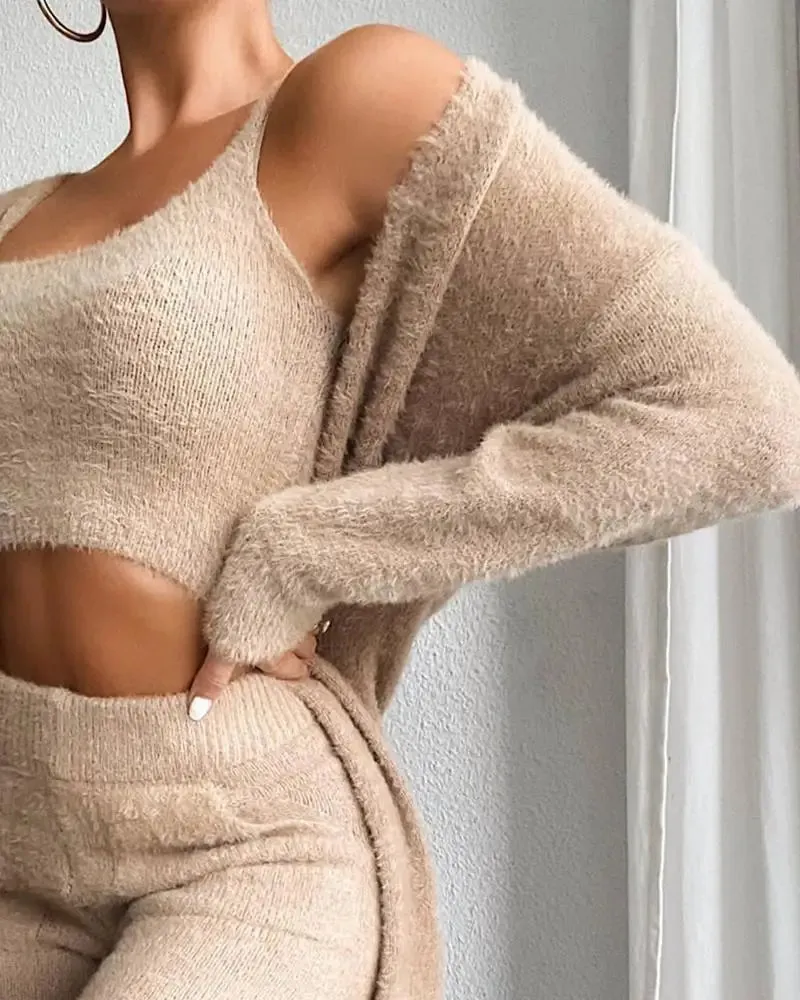 The Perfect Fuzzy Fleece Lounge Set