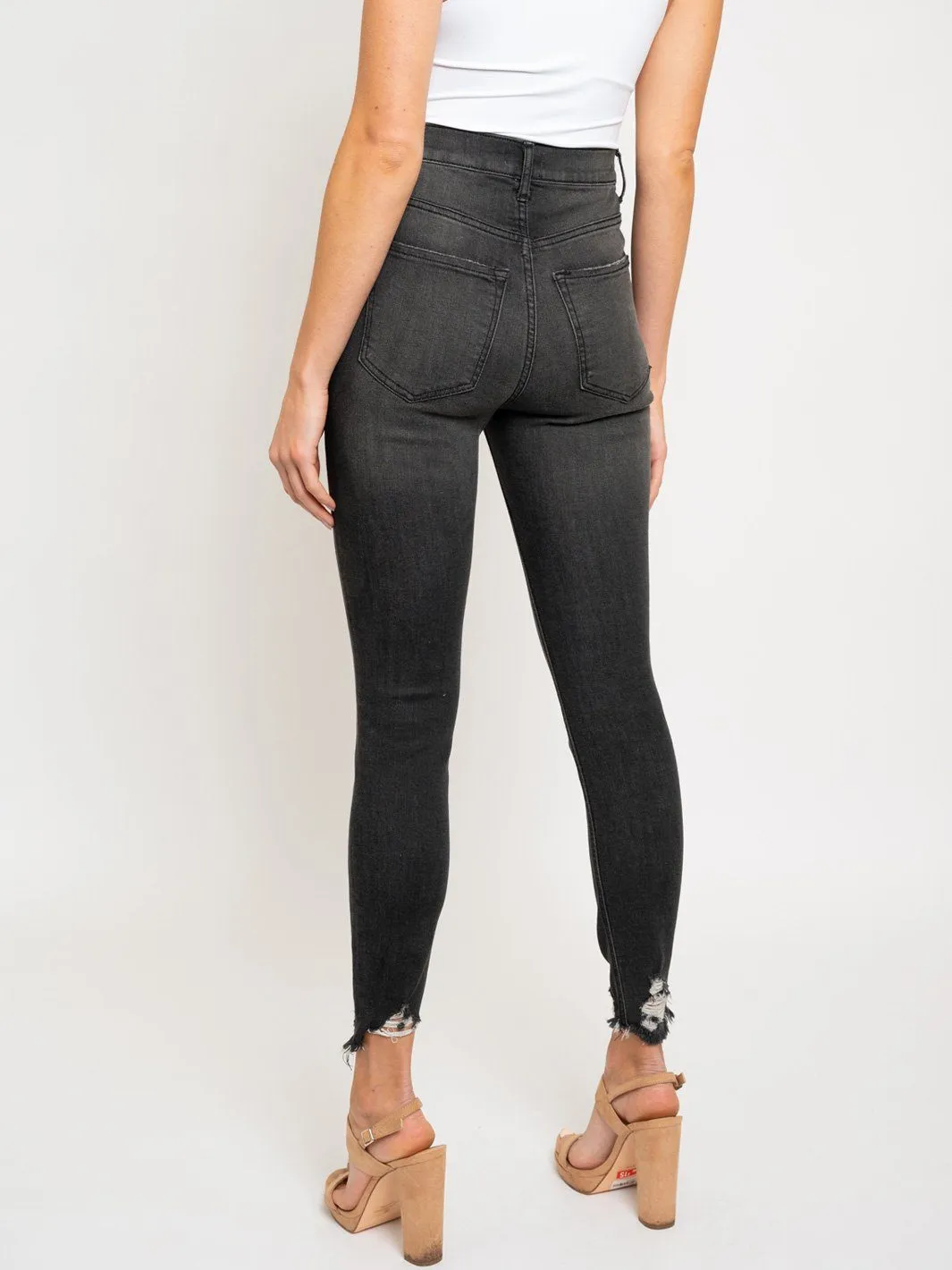 WOMEN'S BLACK DENIM JEANS