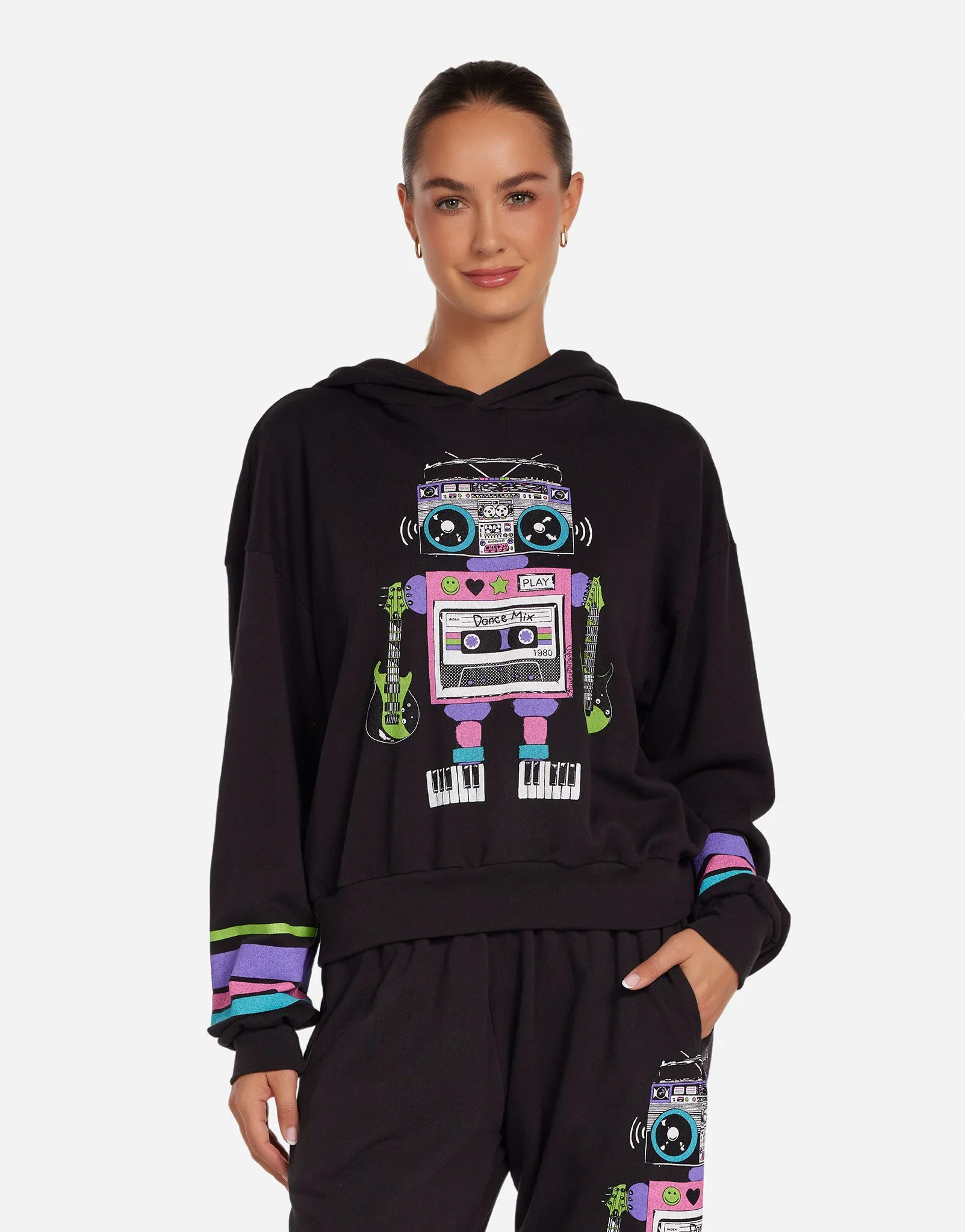 Yvette Dance Mix Robot