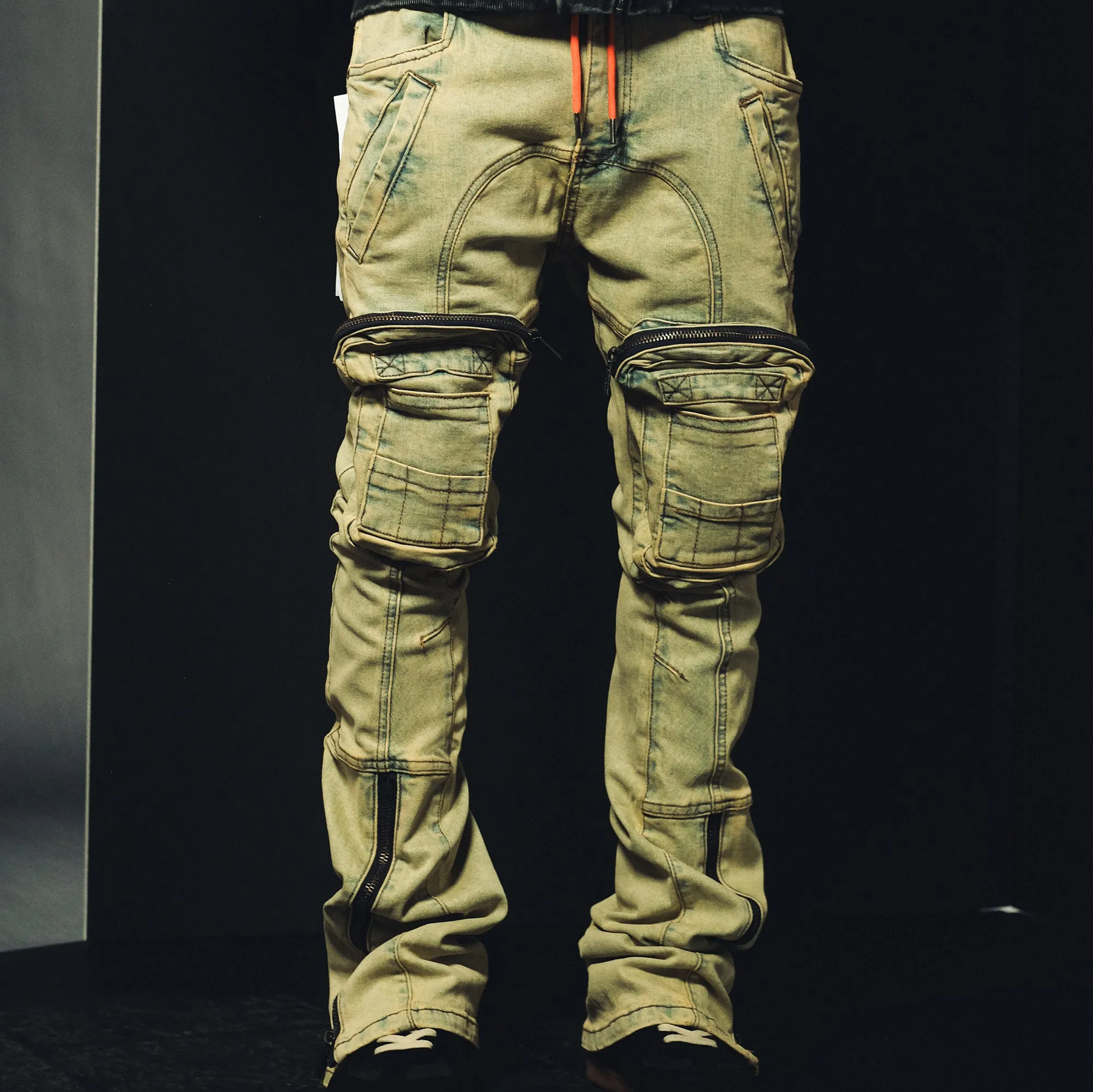 Zip cargo denim pants / flared fit